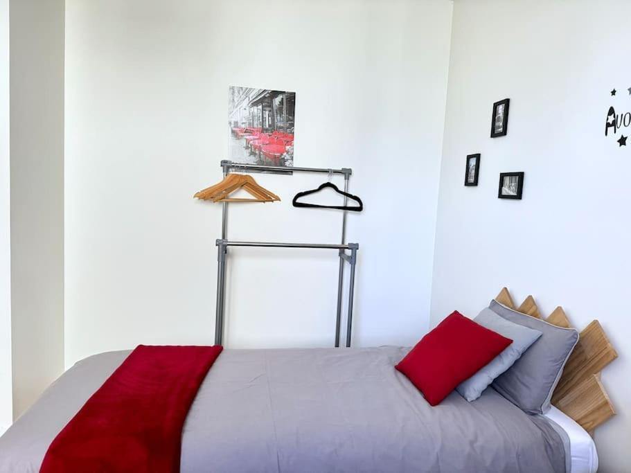 La Maison Bleue - Plain-pied Proche Plages Et Caen Vakantiehuis